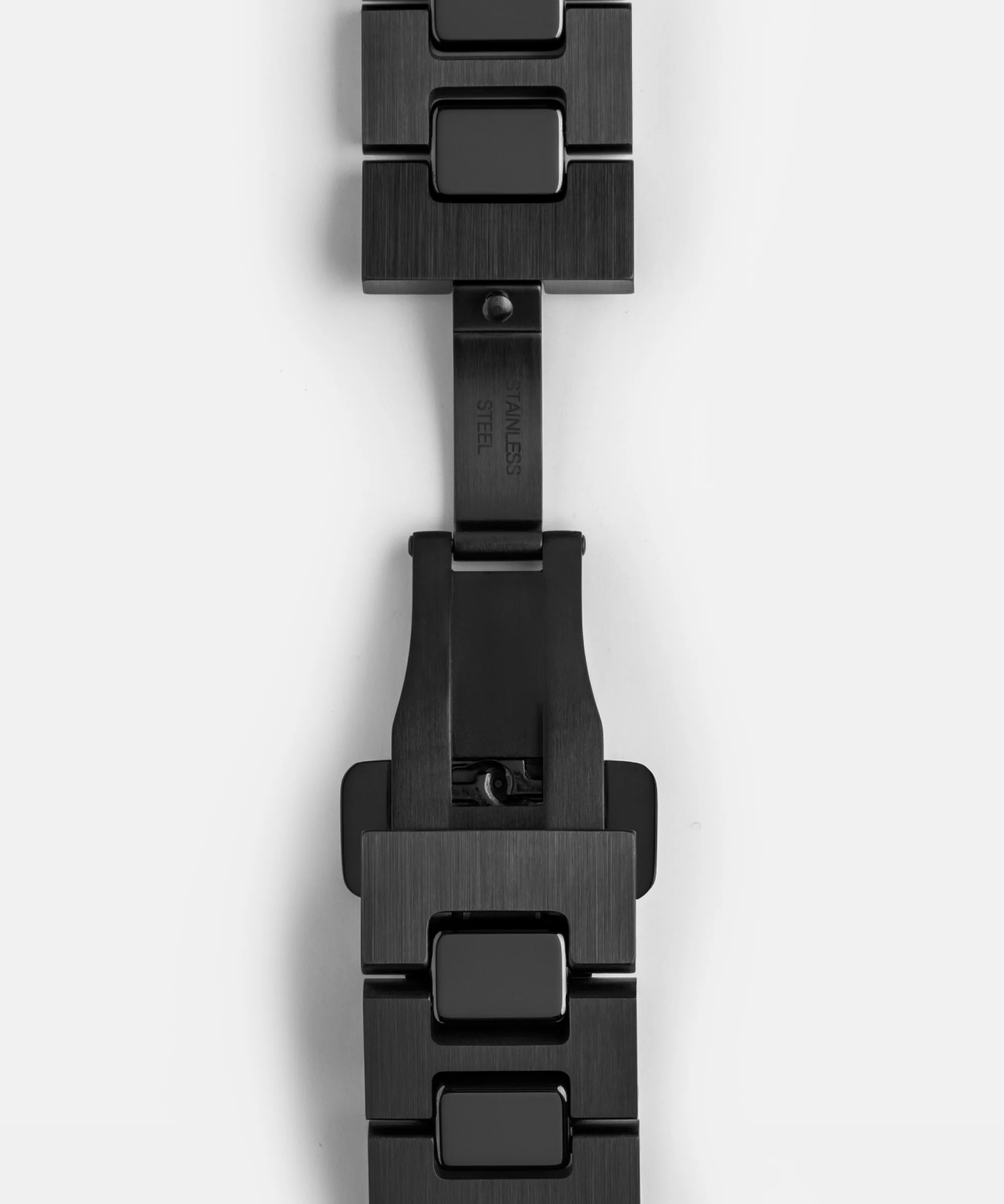 BR-05 Skeleton Black Ceramic - Image 5